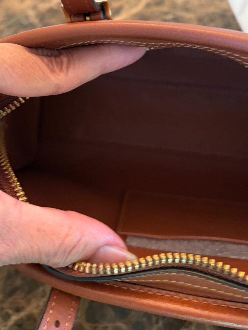 The Originals Glovedtanned Leather Coach Swing Zip in 1941 Saddle - Picture 12 of 16